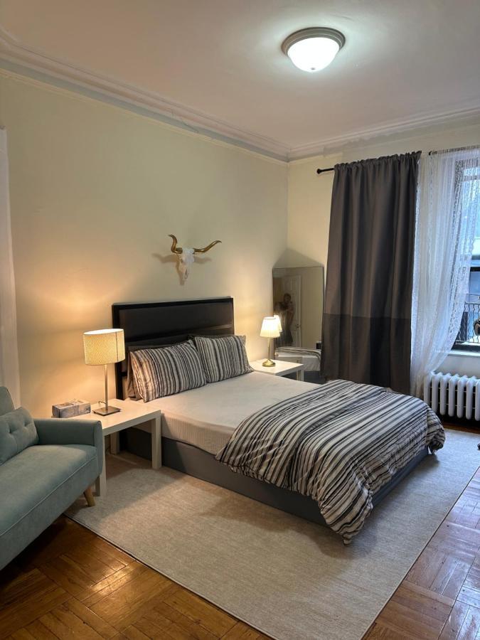 Time Square Private Habitación en casa particular